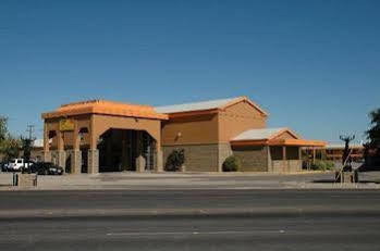 Bradford Inn & Suites Midland Exterior foto